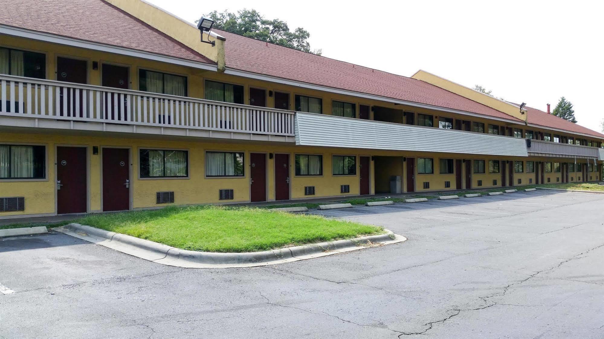 Motel 6-Charlotte, Nc - Airport Esterno foto
