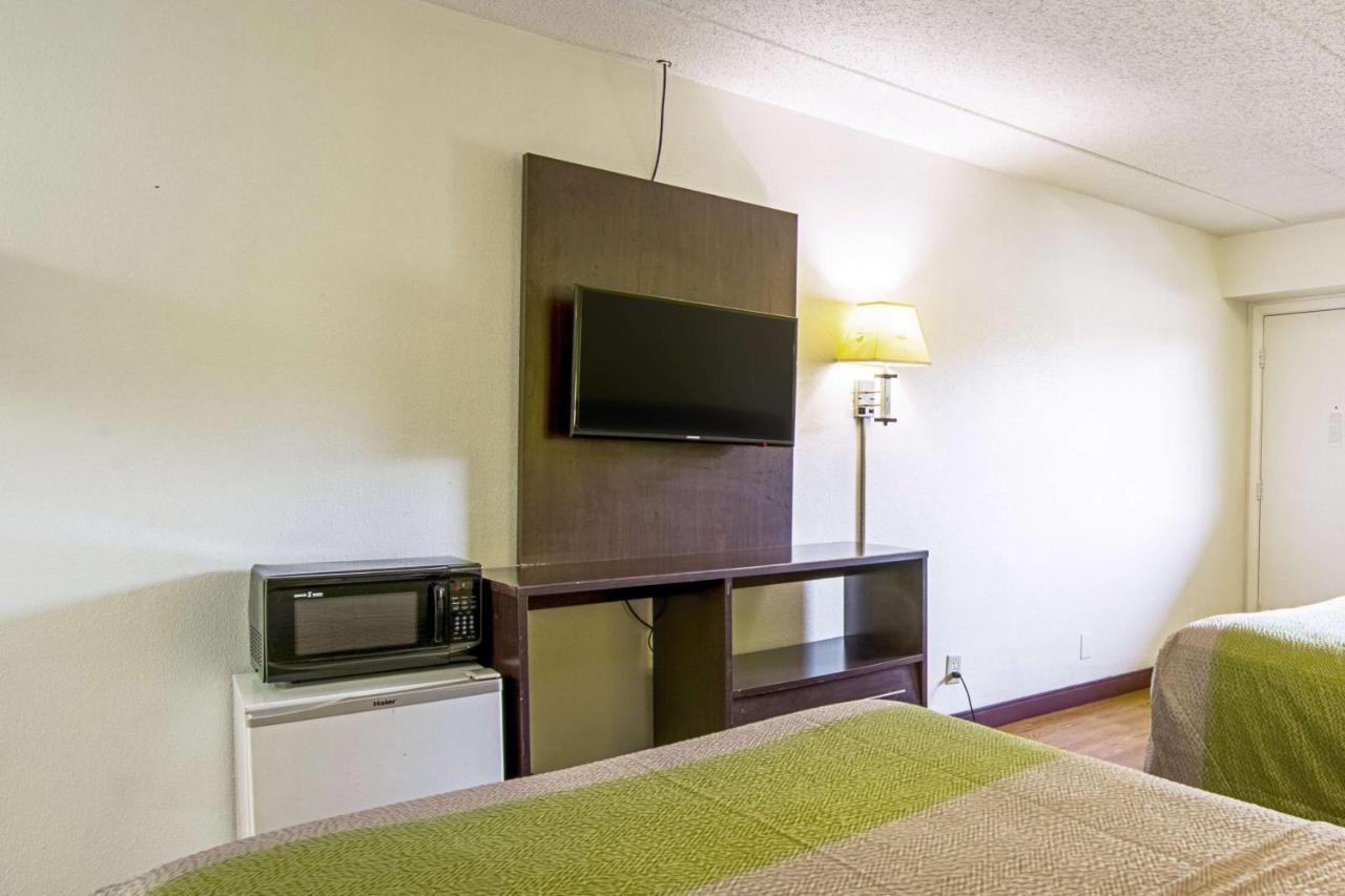 Motel 6-Charlotte, Nc - Airport Esterno foto